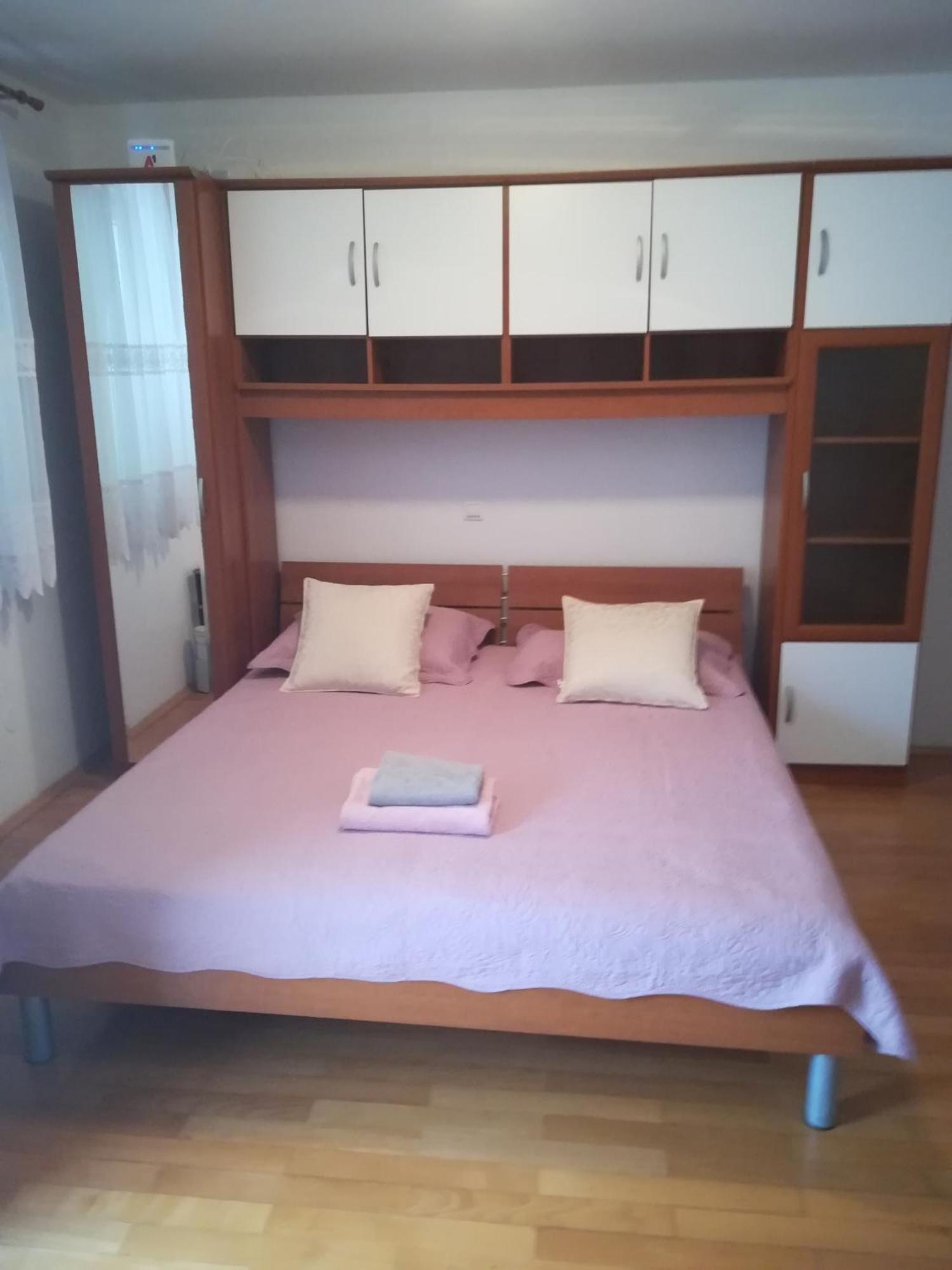 Apartments By The Sea Novalja, Pag - 17973 Habitación foto